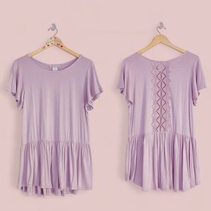 CY Fashion Flutter Sleeve Lace Back Detail Ruffle Hem Top Women’s 1X Lilac